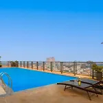 Stayvista At Cityscape With Rooftop Pool - Jaipur