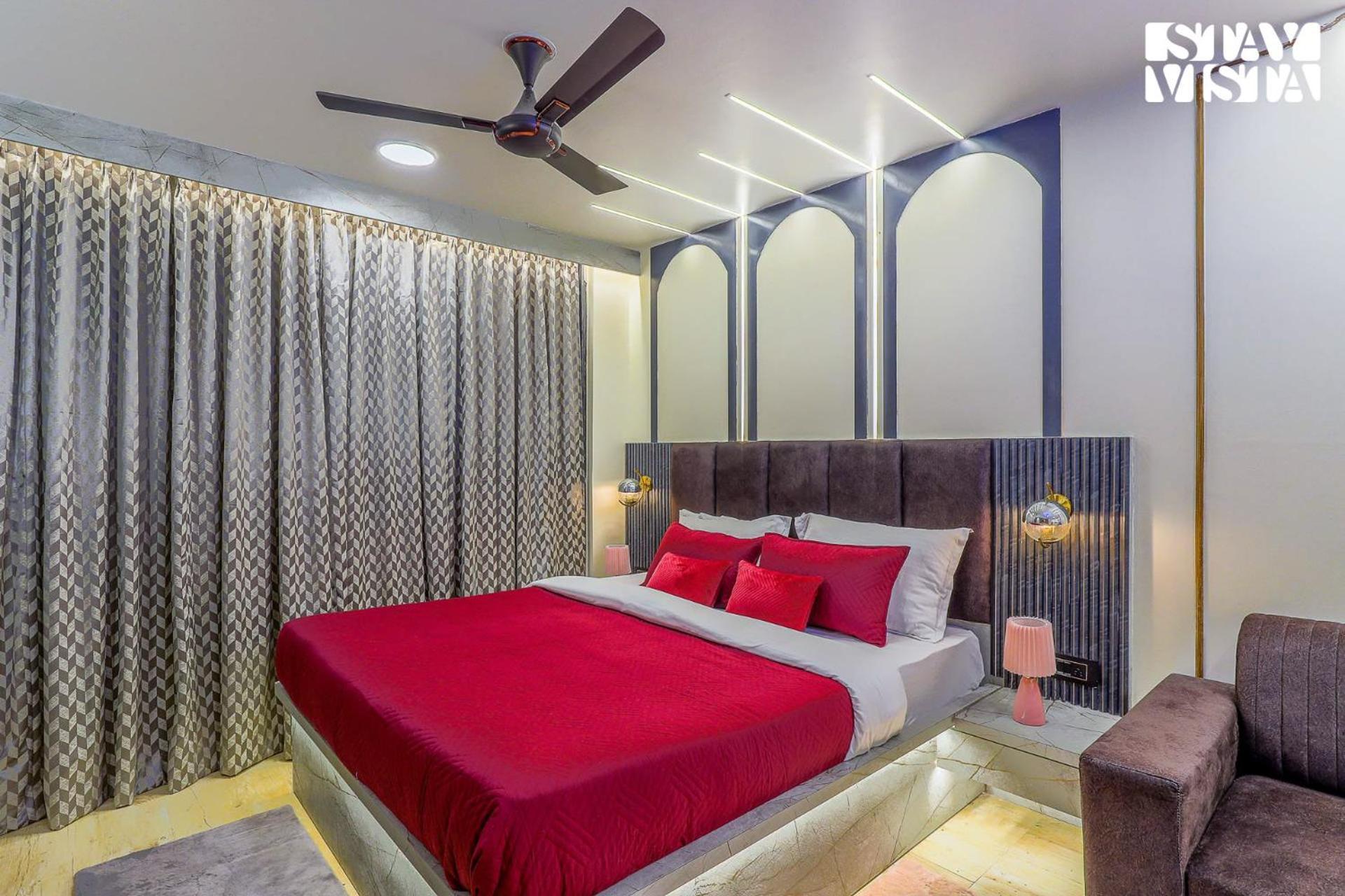 Stayvista At Cityscape With Rooftop Pool - Jaipur